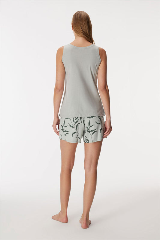 11382 Women's Top & Shorts Set