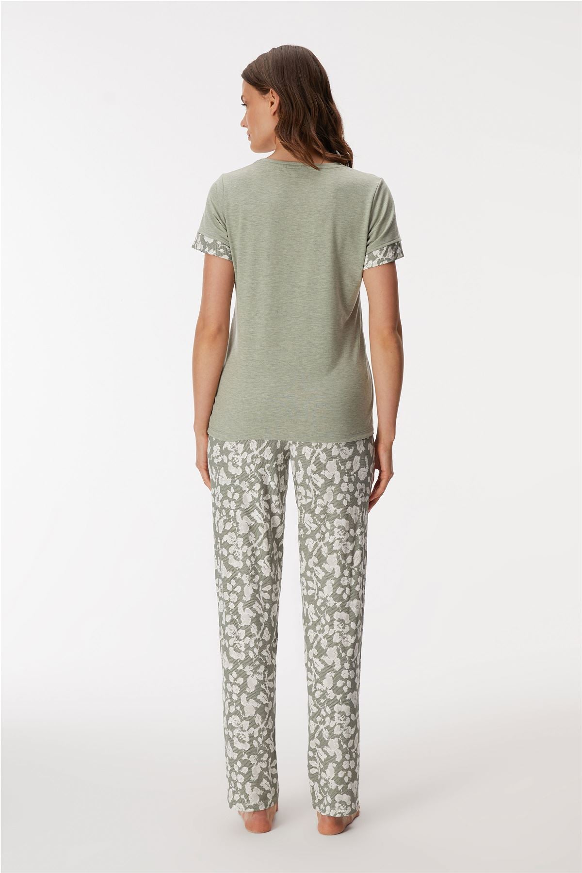 Cosmos 11394 Women's T-Shirt & Pants Set