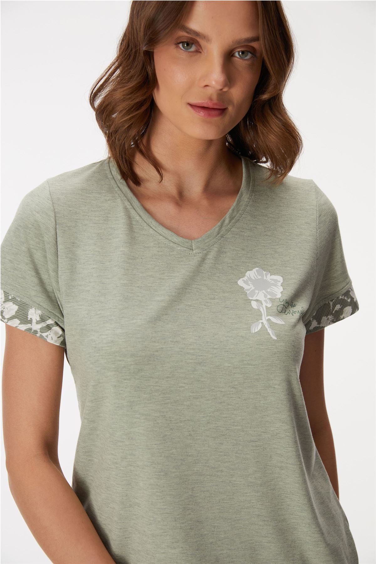 Cosmos 11394 Women's T-Shirt & Pants Set