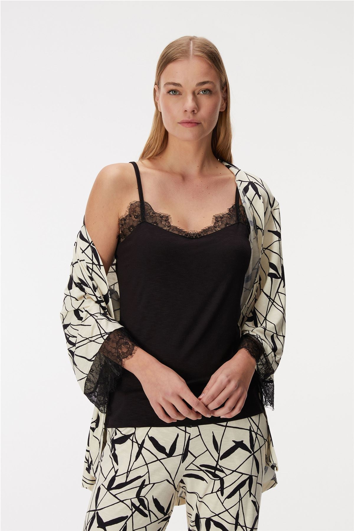 Petunia 11419 Women's Gown, Camisole & Pants Set