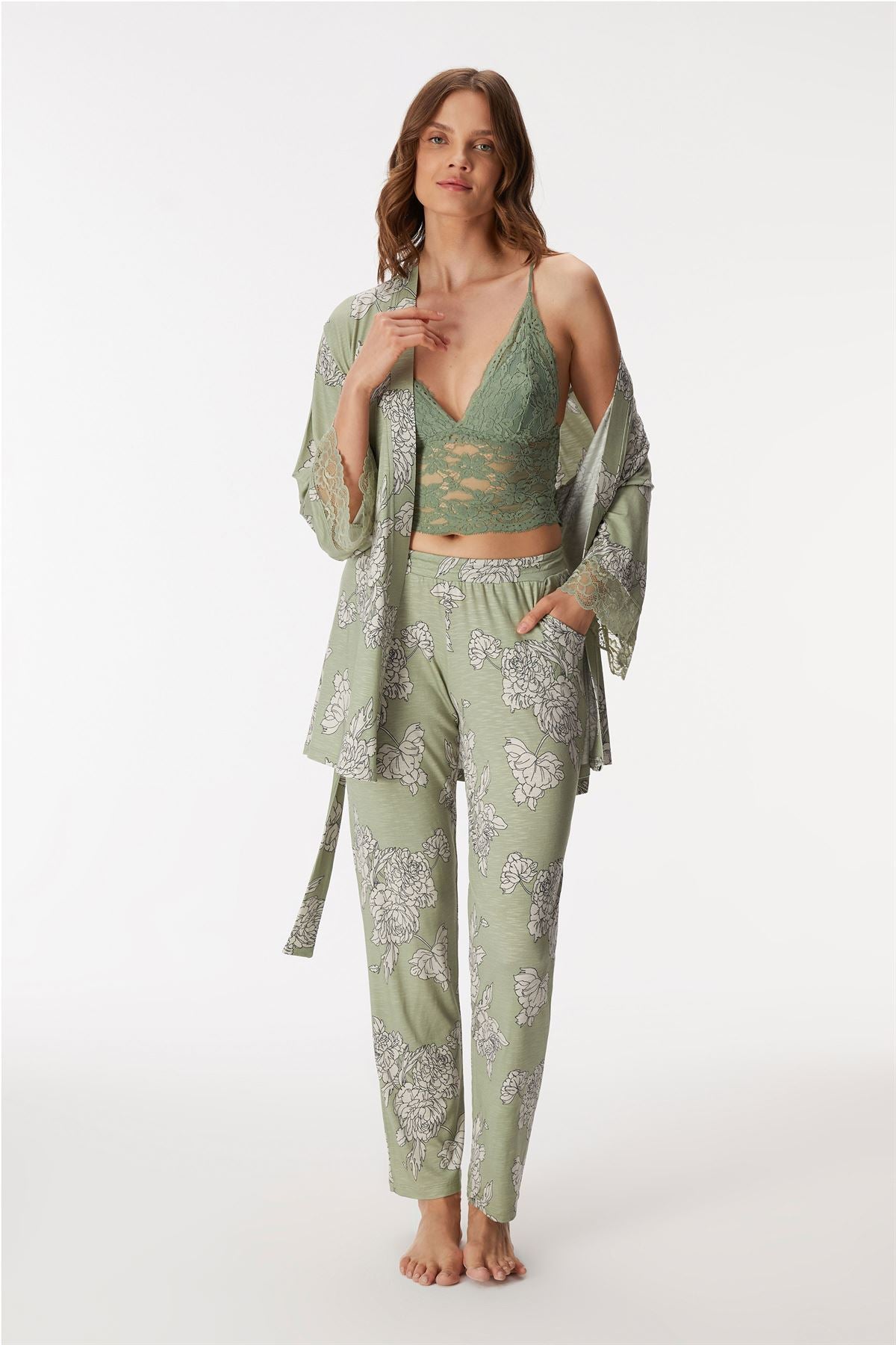 11497 Women's Gown, Bralet & Pants Set