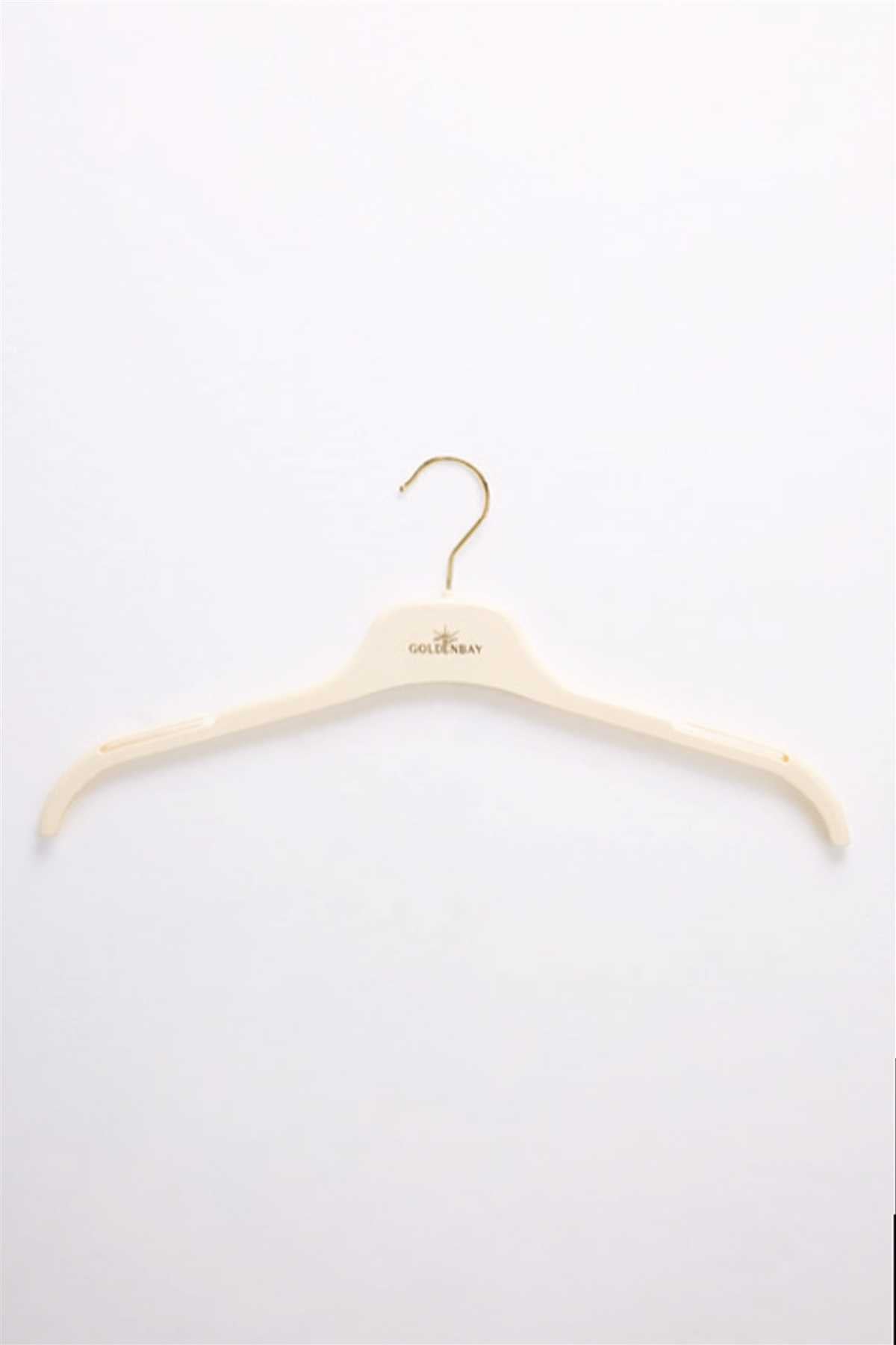 Clothes Hanger