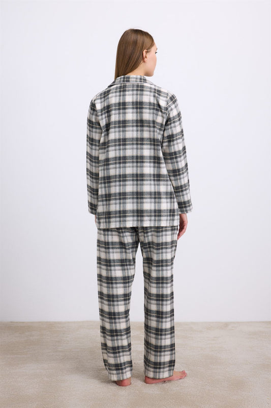 Jacobinia 11594 Women's Long Sleeve Shirt & Pants Set
