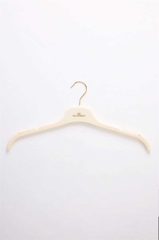 Clothes Hanger
