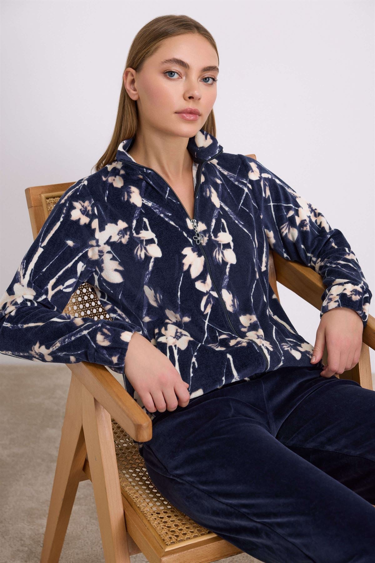 Anemon 11535 Women's Longsleeve Sweatshirt & Pants Set