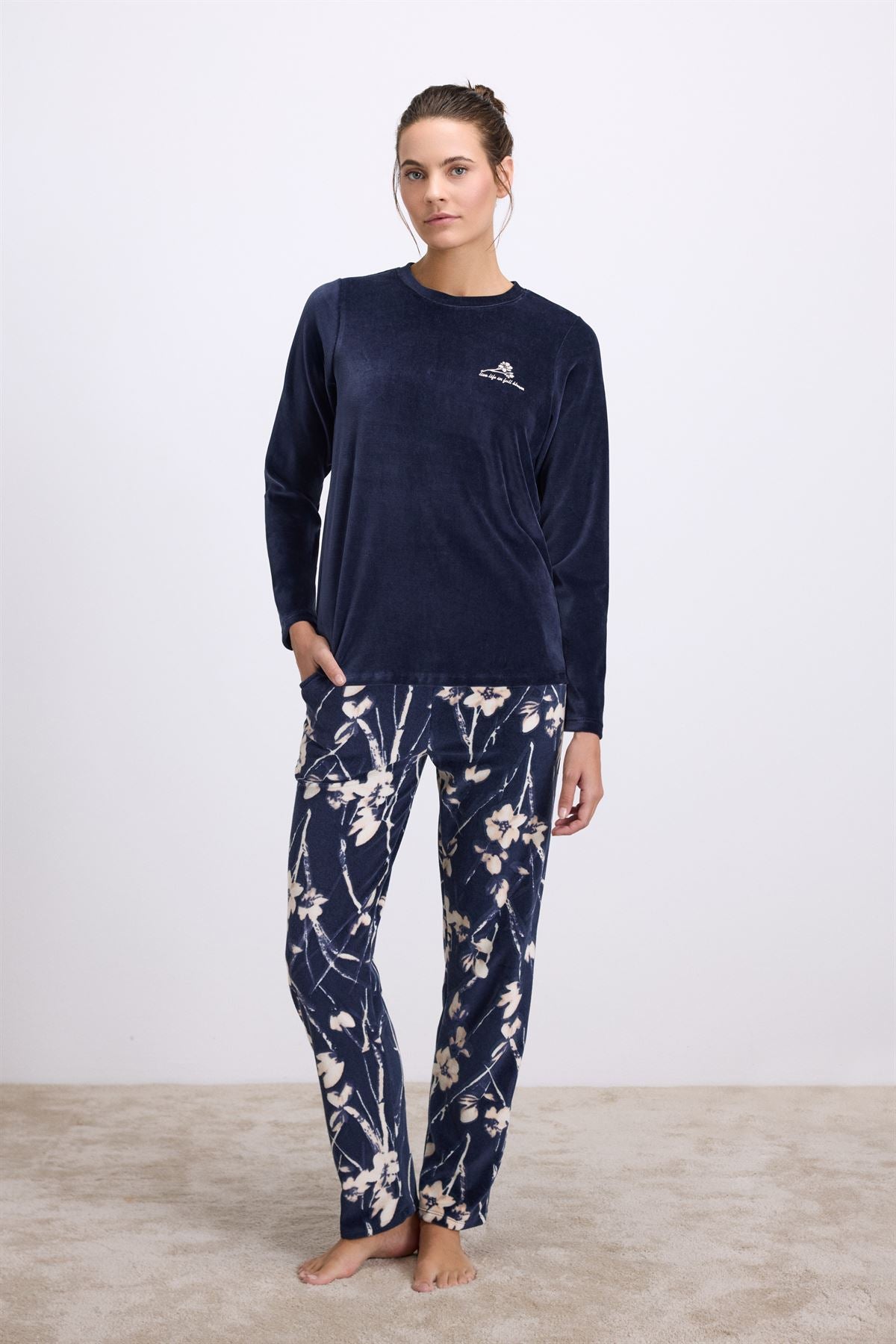 Anemon 11536 Women's Longsleeve T-Shirt & Pants Set