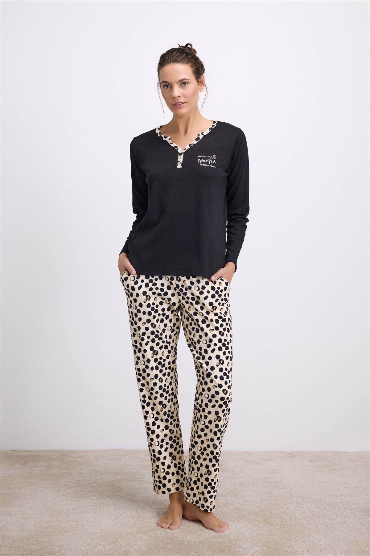 Columbine 11549 Women's Longsleeve T-Shirt & Pants Set