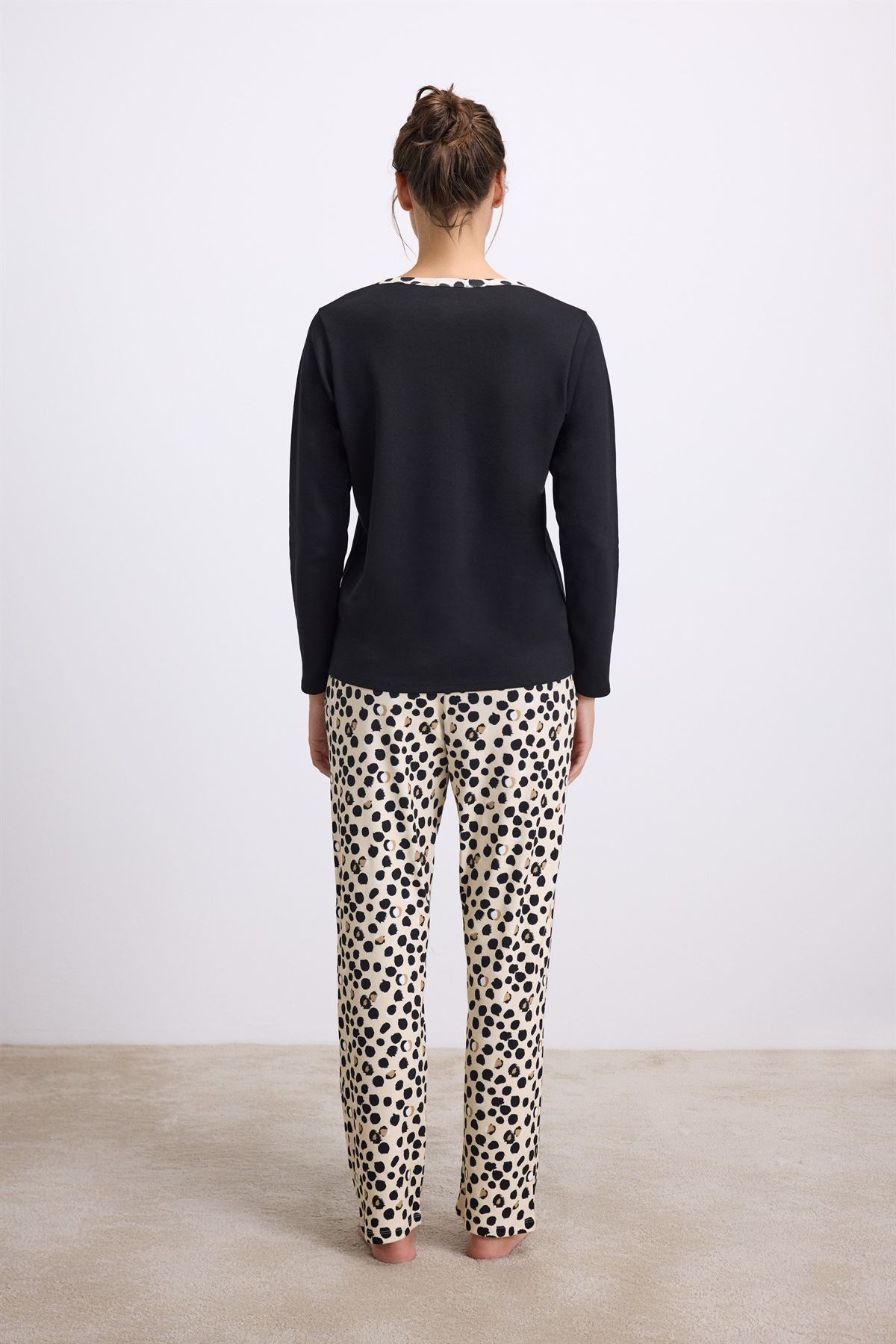 Columbine 11549 Women's Longsleeve T-Shirt & Pants Set