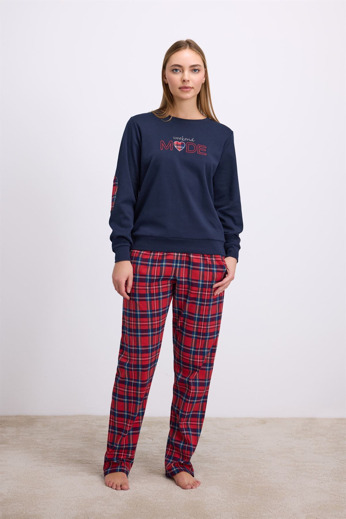 Lupine 11579 Women's Longsleeve T-Shirt & Pants Set