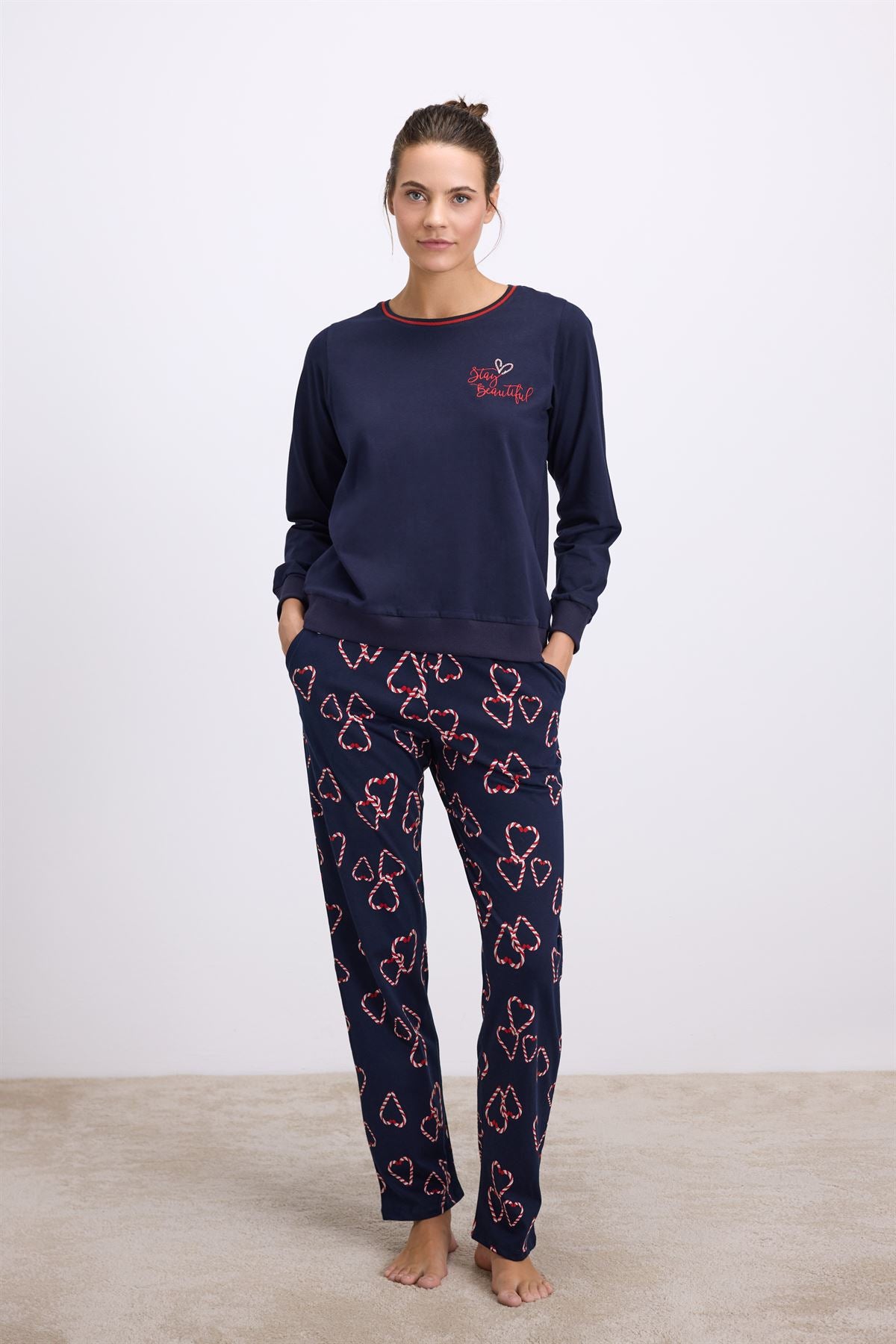 Magnolia 11583 Women's Longsleeve Sweatshirt & Pants Set