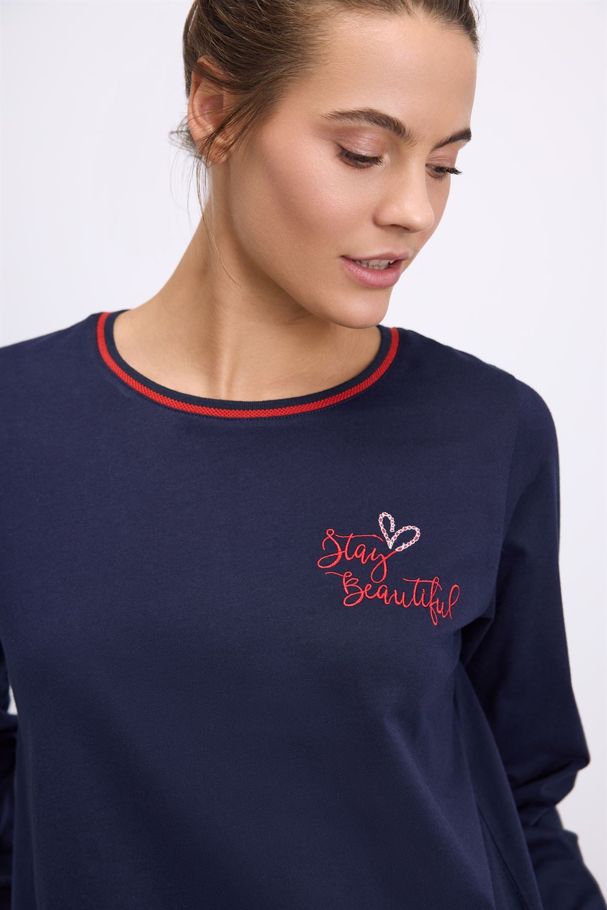 Magnolia 11583 Women's Longsleeve Sweatshirt & Pants Set