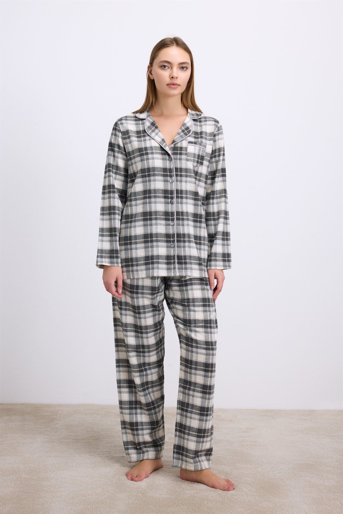 Jacobinia 11594 Women's Long Sleeve Shirt & Pants Set