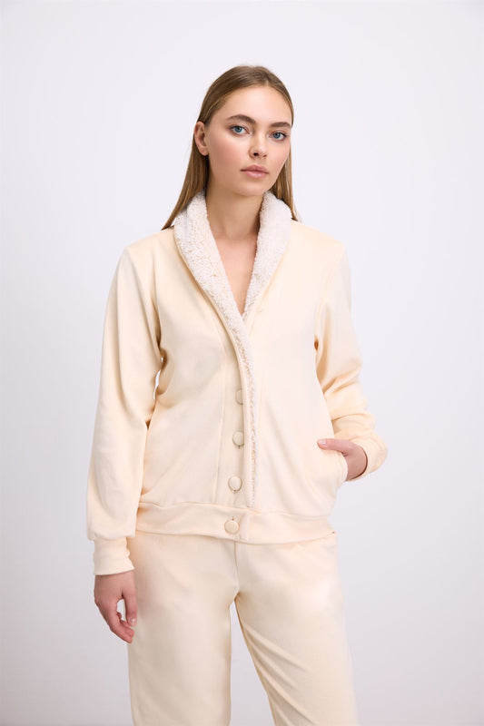 Crocus 11599 Women's Longsleeve Sweatshirt & Pants Set