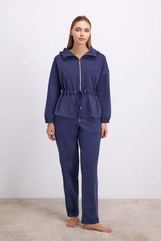 Iris 11605 Women's Longsleeve Sweatshirt & Pants Set