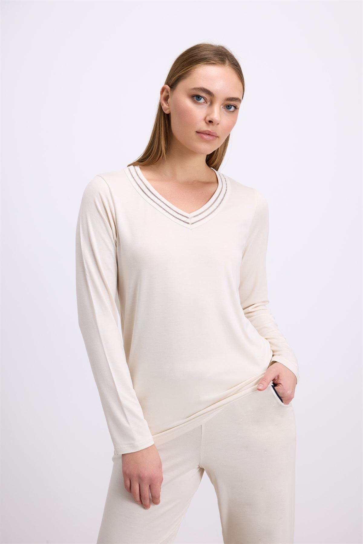 Plumeria 11616 Women's Longsleeve T-Shirt & Pants Set