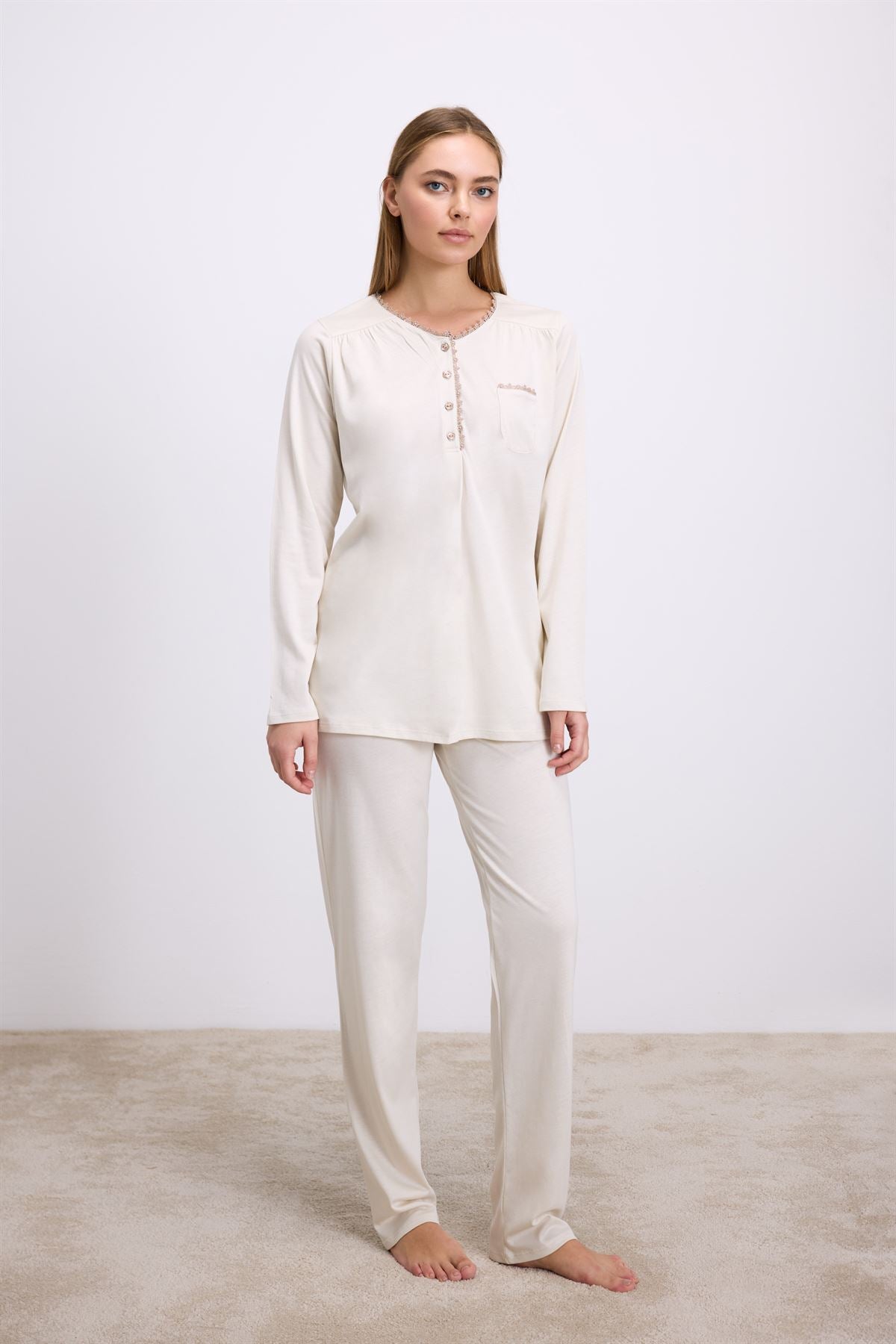 Valerian 11618 Women's Longsleeve T-Shirt & Pants Set