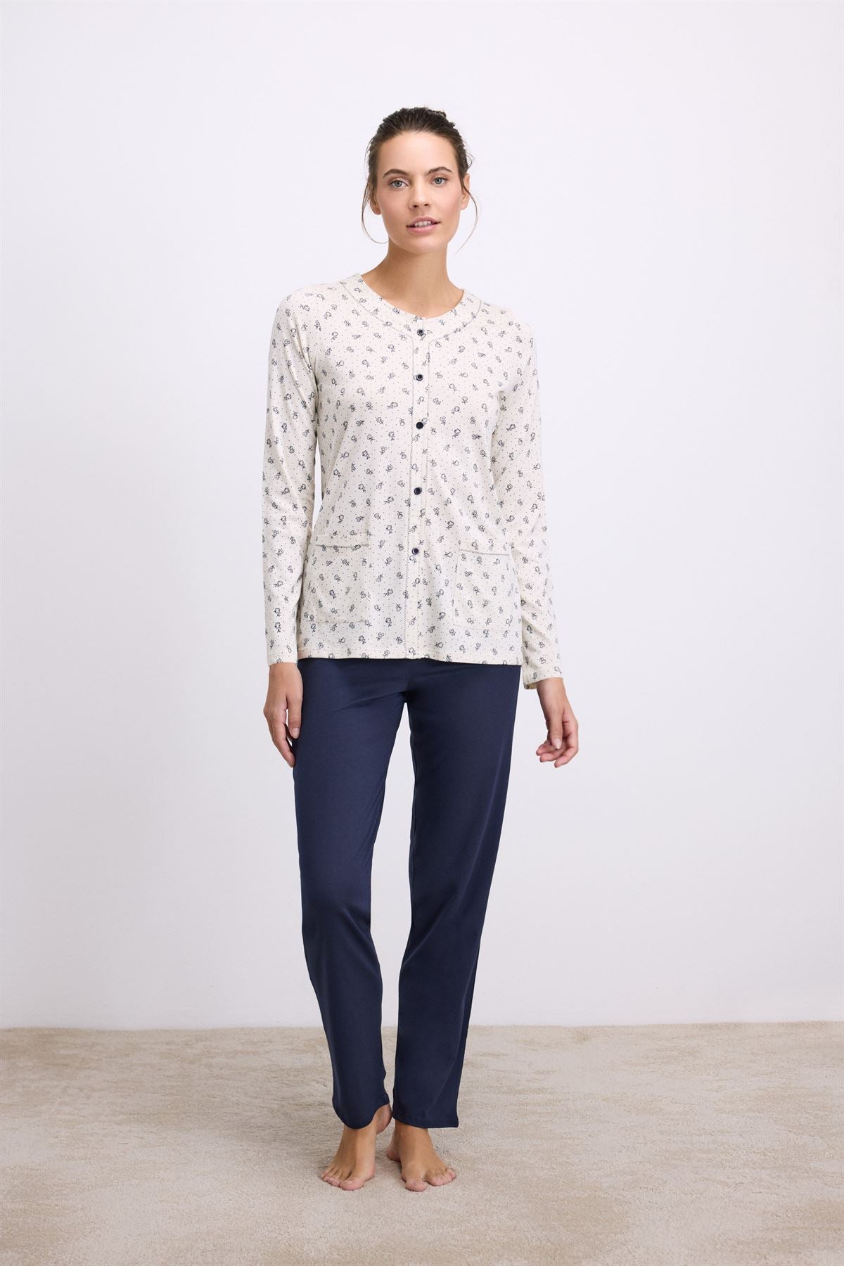 Salvia 11620 Women's Long Sleeve Shirt & Pants Set