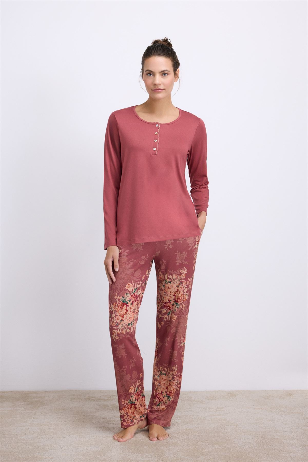 Dandelion 11628 Women's Longsleeve T-Shirt & Pants Set