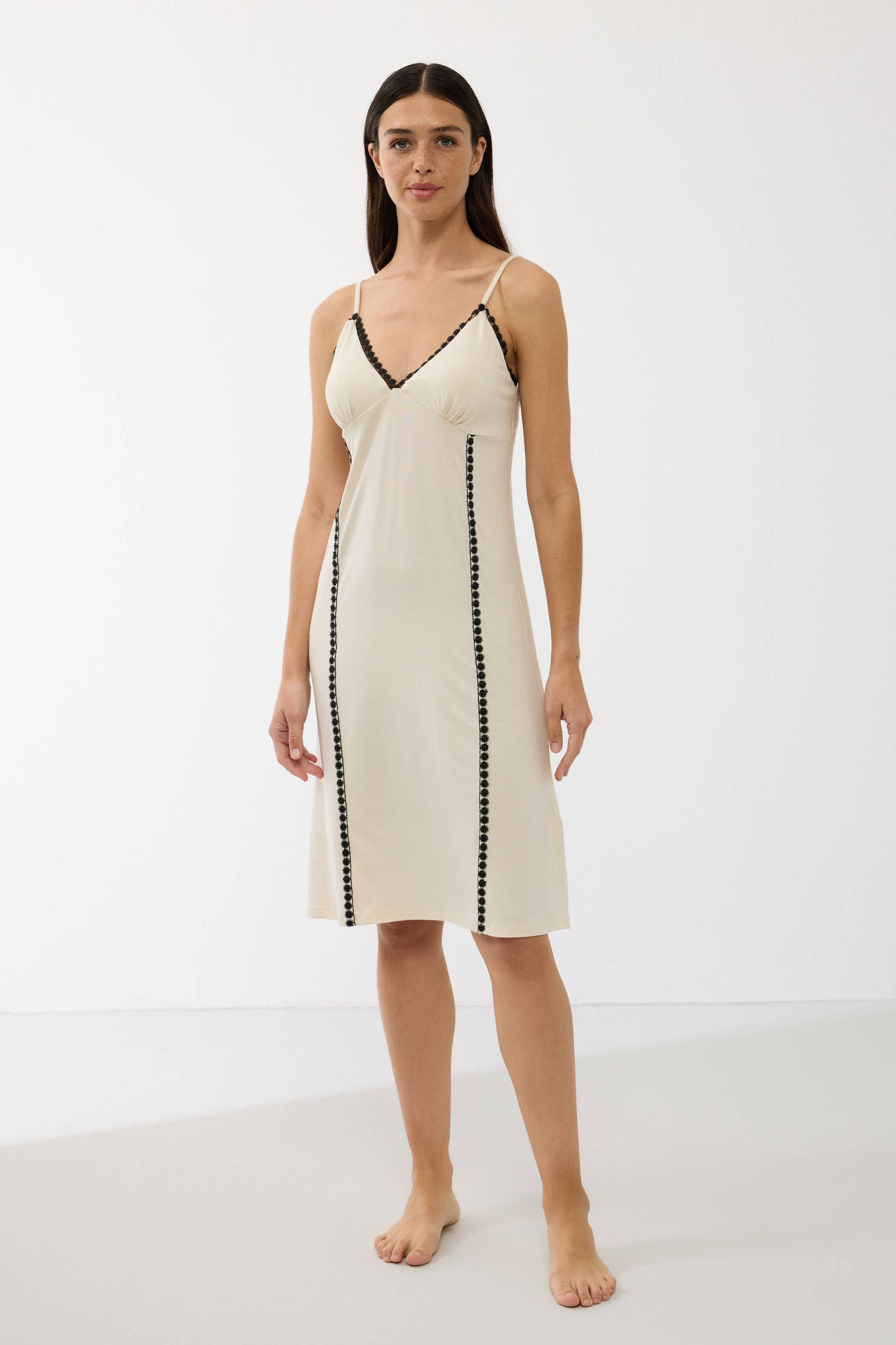 Rosalia Nightdress MGB11728