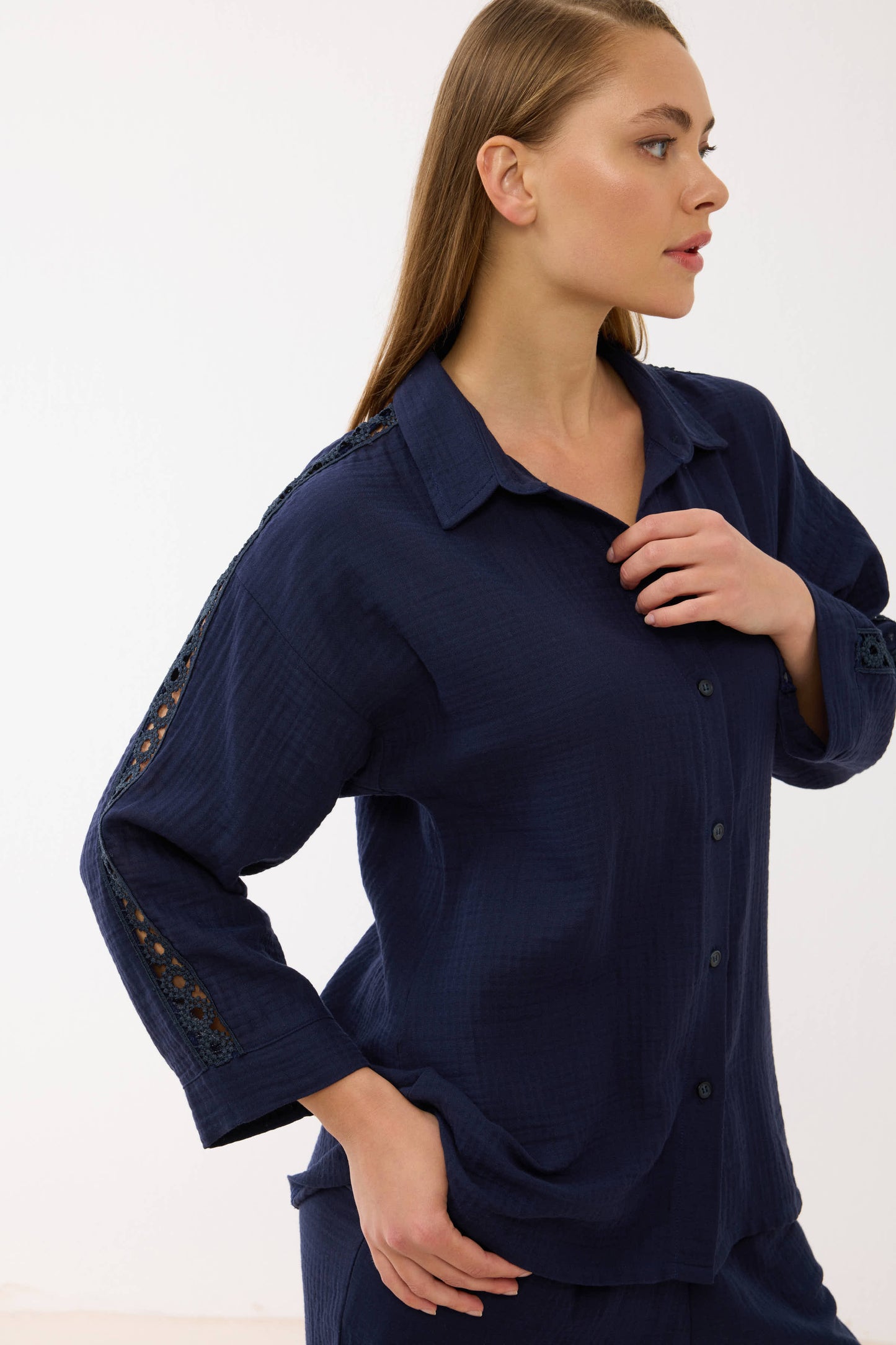 Mia Shirt MGB11808